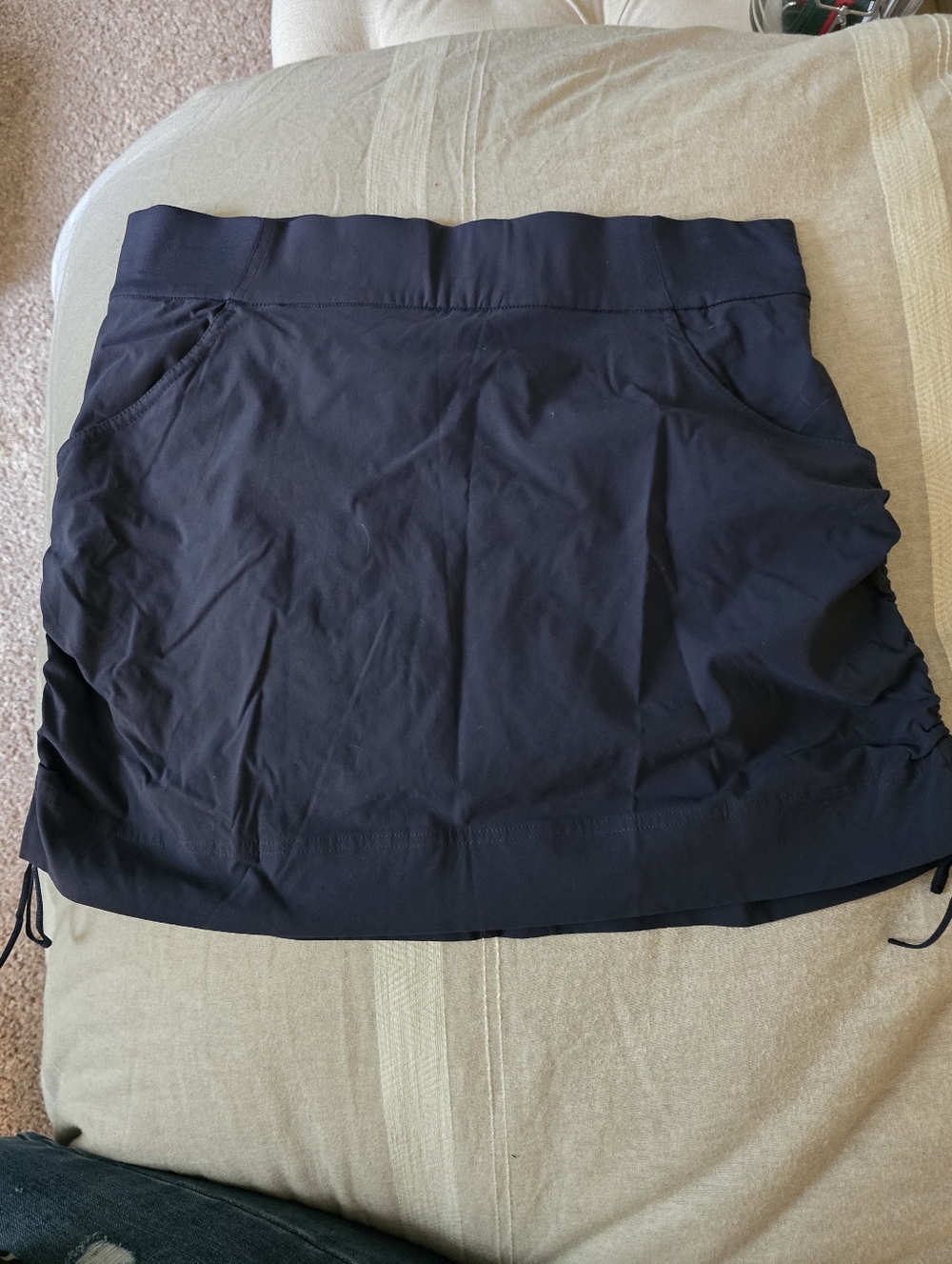 Columbia Women's Activewear Skort (Skirt With Shorts Underneath) In Navy Blue